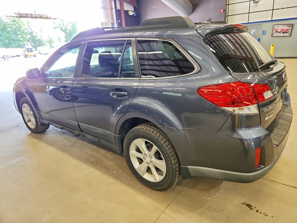 Photo 2 from auction – 2014 SUBARU OUTBACK with VIN 4S4BRBCC9E3302131