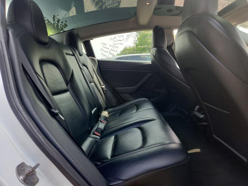 Photo 10 from auction – 2022 TESLA MODEL 3 with VIN 5YJ3E1EA4NF190531