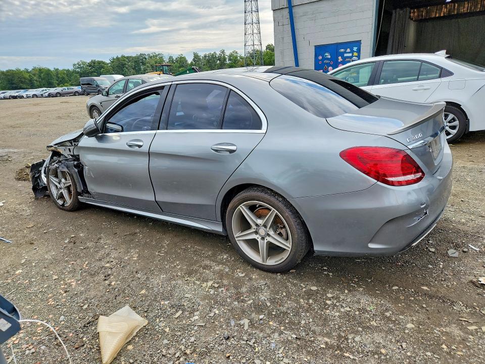 Photo 2 from auction – 2016 MERCEDES-BENZ C with VIN WDDWF4KB1GR172239