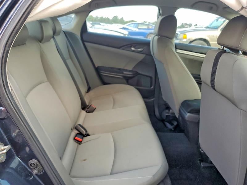 Photo 10 from auction – 2019 HONDA CIVIC with VIN 19XFC2F67KE027697