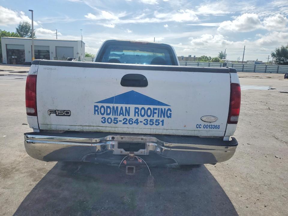 Foto 6 de la subasta – 2000 FORD F150 con VIN 1FTZF1724YNB30252