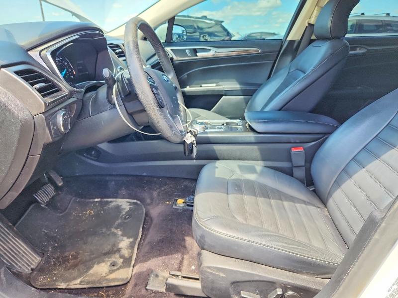 Photo 7 from auction – 2017 FORD FUSION with VIN 3FA6P0HD6HR328814