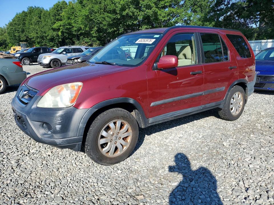 HONDA CR-V 2005 with VIN SHSRD78845U347136 - Photo from auction