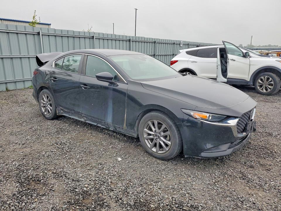 Photo 4 from auction – 2020 MAZDA 3 with VIN 3MZBPACLXLM135811