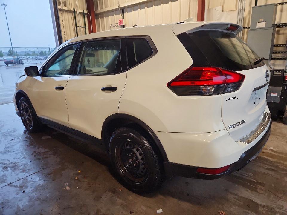 Photo 2 from auction – 2017 NISSAN ROGUE with VIN 5N1AT2MV3HC784564