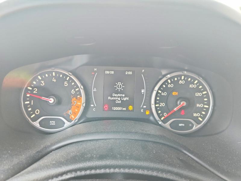 Photo 9 from auction – 2017 JEEP RENEGADE with VIN ZACCJBAH9HPG40885