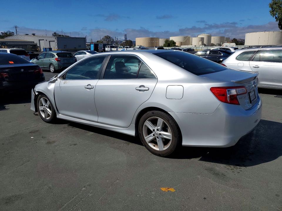 Foto 2 de la subasta – 2013 TOYOTA CAMRY con VIN 4T1BF1FK5DU283933