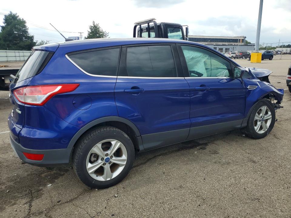 Photo 3 from auction – 2013 FORD ESCAPE with VIN 1FMCU0GX8DUC92527