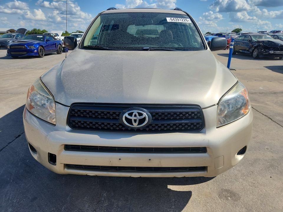 Photo 5 from auction – 2007 TOYOTA RAV4 with VIN JTMZD33V476042537