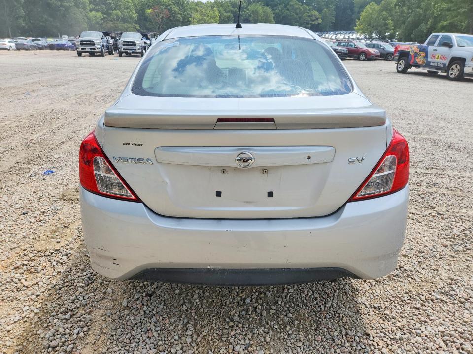Photo 6 from auction – 2018 NISSAN VERSA with VIN 3N1CN7AP2JL843255