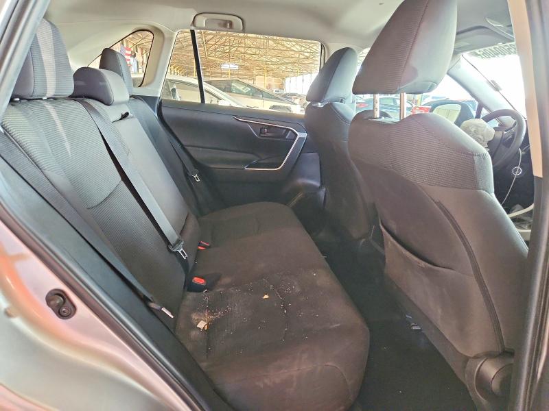 Photo 11 from auction – 2020 TOYOTA RAV4 with VIN 2T3H1RFV0LC070980