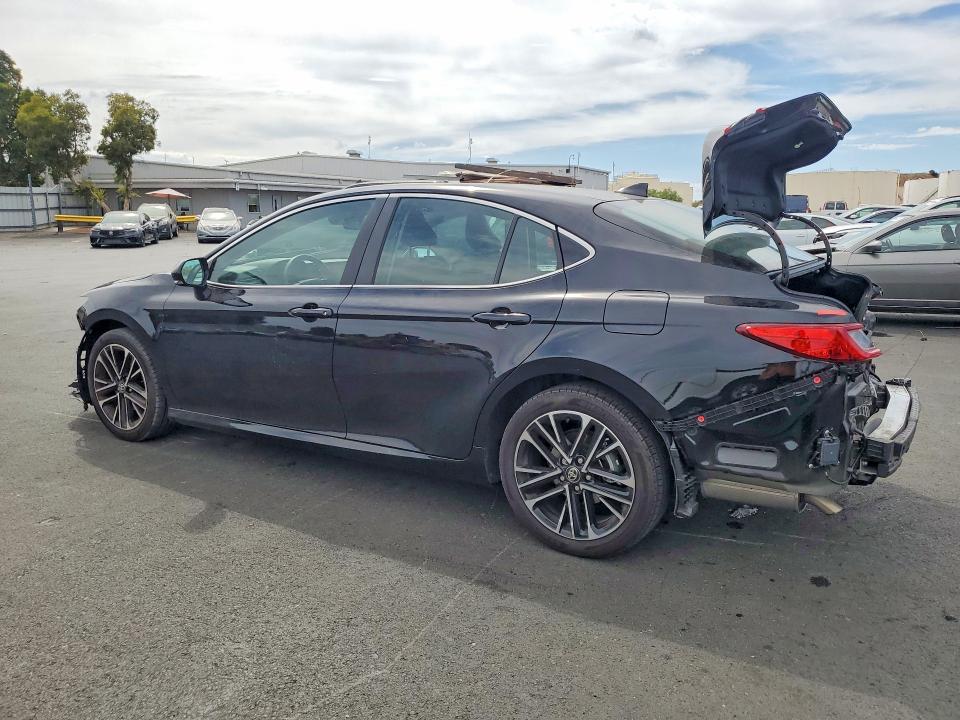 Photo 2 from auction – 2026 TOYOTA CAMRY with VIN 4T1DAACK6TU237196