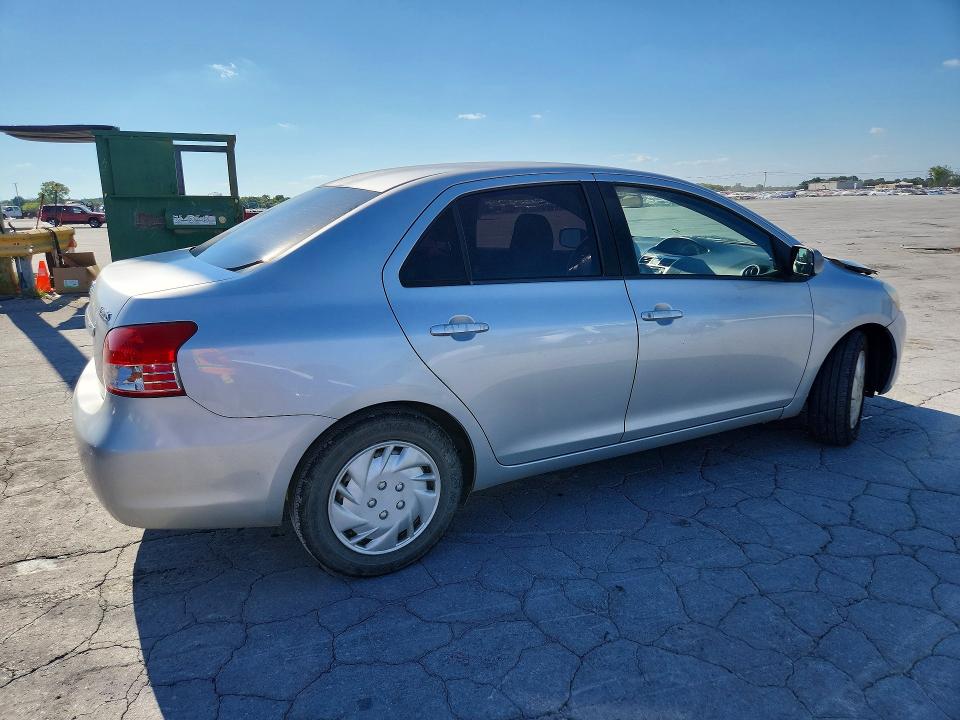 Photo 3 from auction – 2007 TOYOTA YARIS with VIN JTDBT923171109809