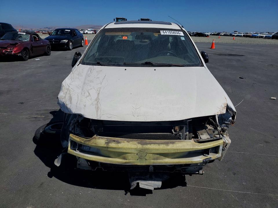 Photo 5 from auction – 1995 MAZDA PROTEGE with VIN JM1BA1428S0118050