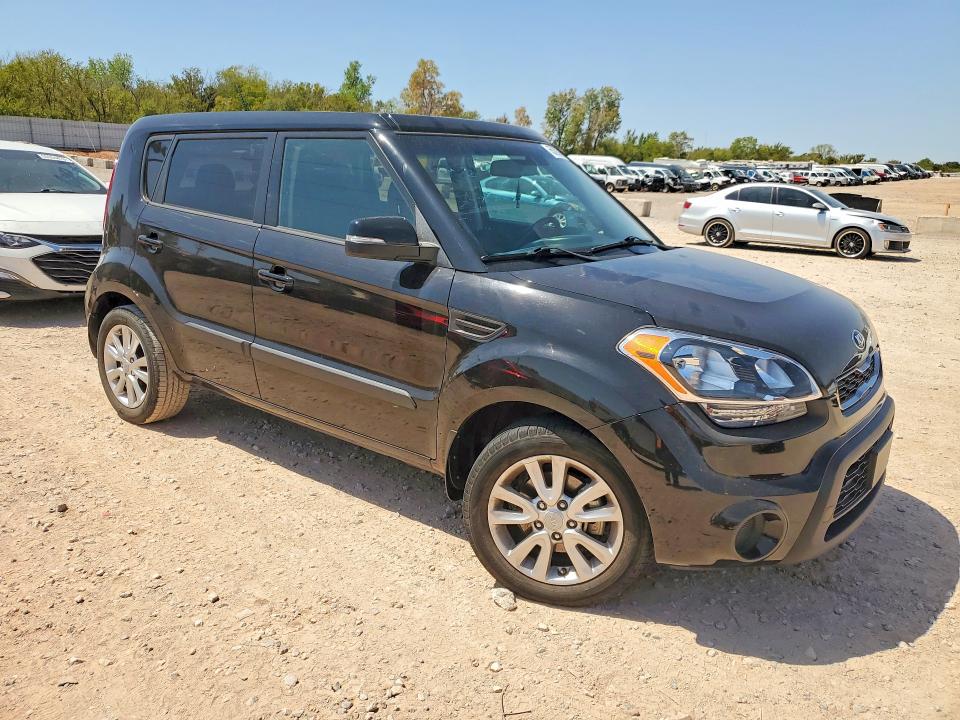 Снимка 4 от търг – 2013 KIA SOUL с VIN KNDJT2A65D7482195