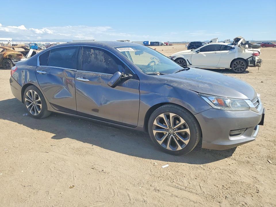 Photo 4 from auction – 2014 HONDA ACCORD with VIN 1HGCR2F52EA171739