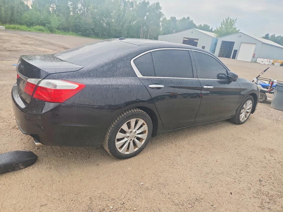Photo 3 from auction – 2014 HONDA ACCORD with VIN 1HGCR2F81EA091519