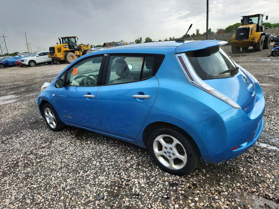 Photo 2 from auction – 2011 NISSAN LEAF with VIN JN1AZ0CP9BT004569