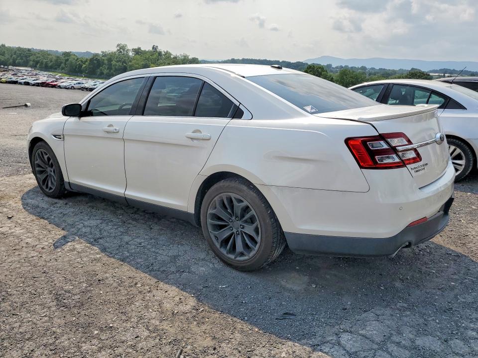 Photo 2 from auction – 2015 FORD TAURUS with VIN 1FAHP2J8XFG127312