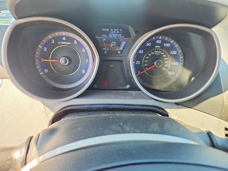 Photo 9 from auction – 2012 HYUNDAI ELANTRA with VIN KMHDH4AE3CU406326