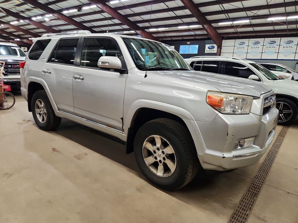 Photo 4 from auction – 2012 TOYOTA 4 RUNNER with VIN JTEBU5JR1C5090205