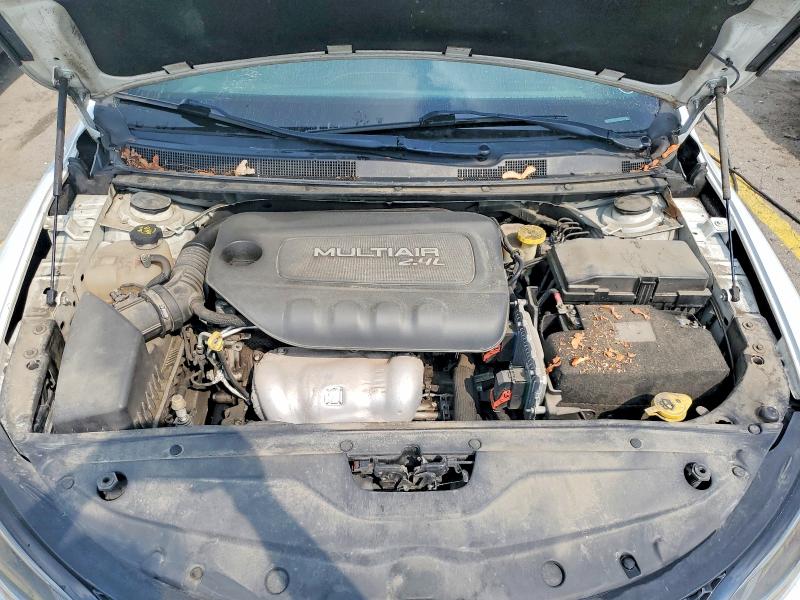Photo 11 from auction – 2016 CHRYSLER 200 with VIN 1C3CCCBB4GN144446