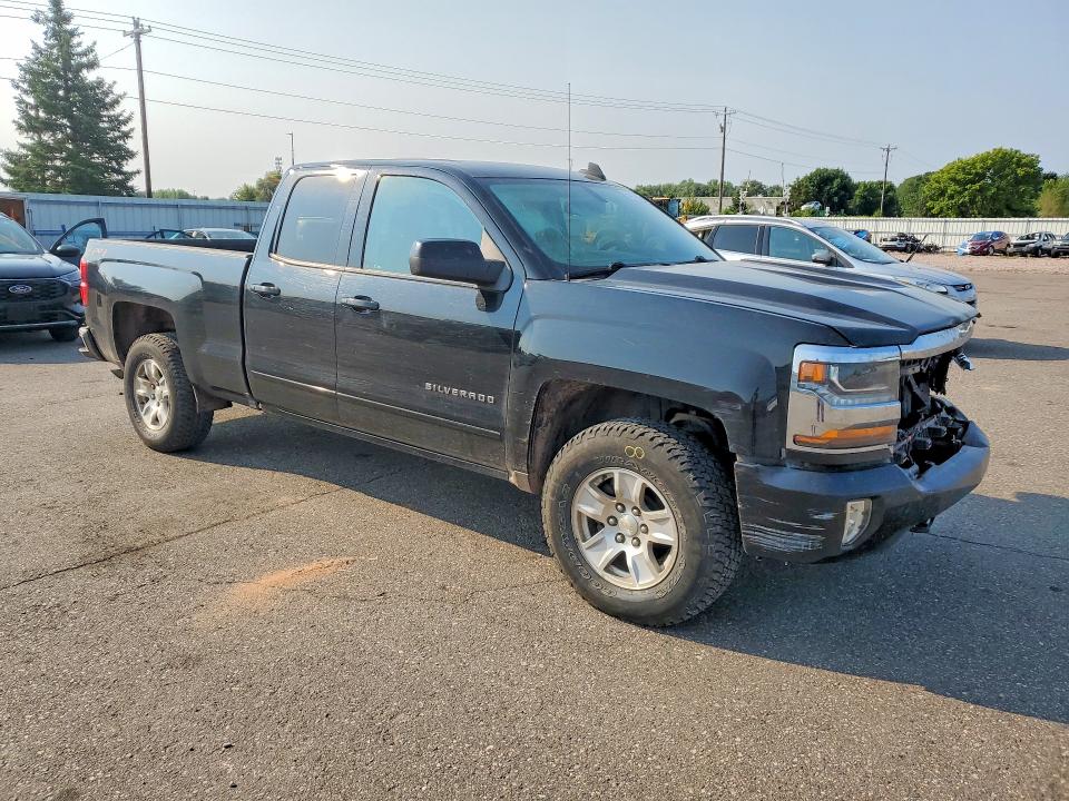 Photo 4 from auction – 2018 CHEVROLET SILVERADO with VIN 2GCVKREC3J1108433