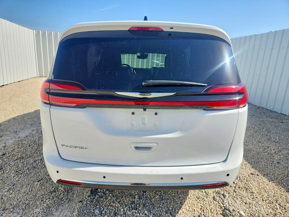 Photo 6 from auction – 2026 CHRYSLER PACIFICA with VIN 2C4RC1BG1TR176550