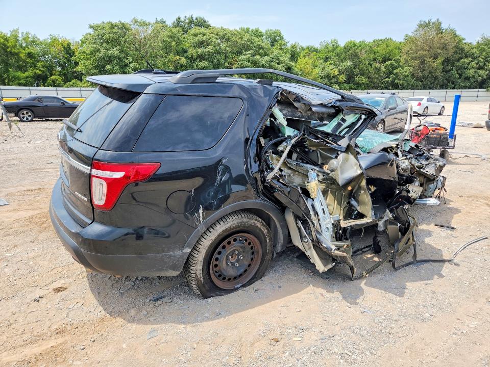 Photo 3 from auction – 2014 FORD EXPLORER with VIN 1FM5K7B85EGA48857