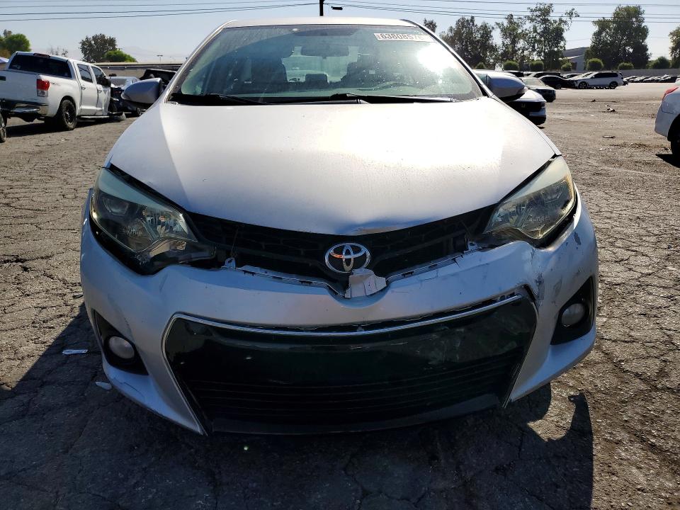 Photo 5 from auction – 2016 TOYOTA COROLLA with VIN 5YFBURHE0GP561610