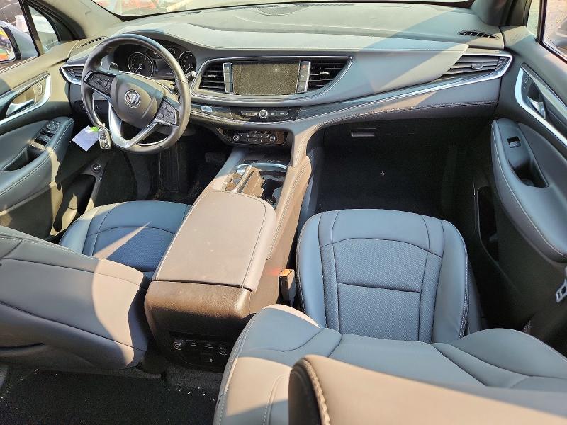 Снимка 8 от търг – 2024 BUICK ENCLAVE с VIN 5GAERBKW2RJ106483