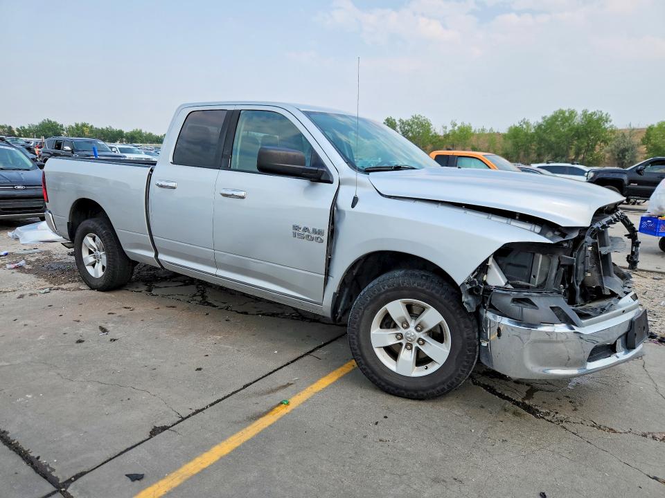Фото 4 с аукциона – 2016 RAM 1500 с VIN 1C6RR6GG8GS375658