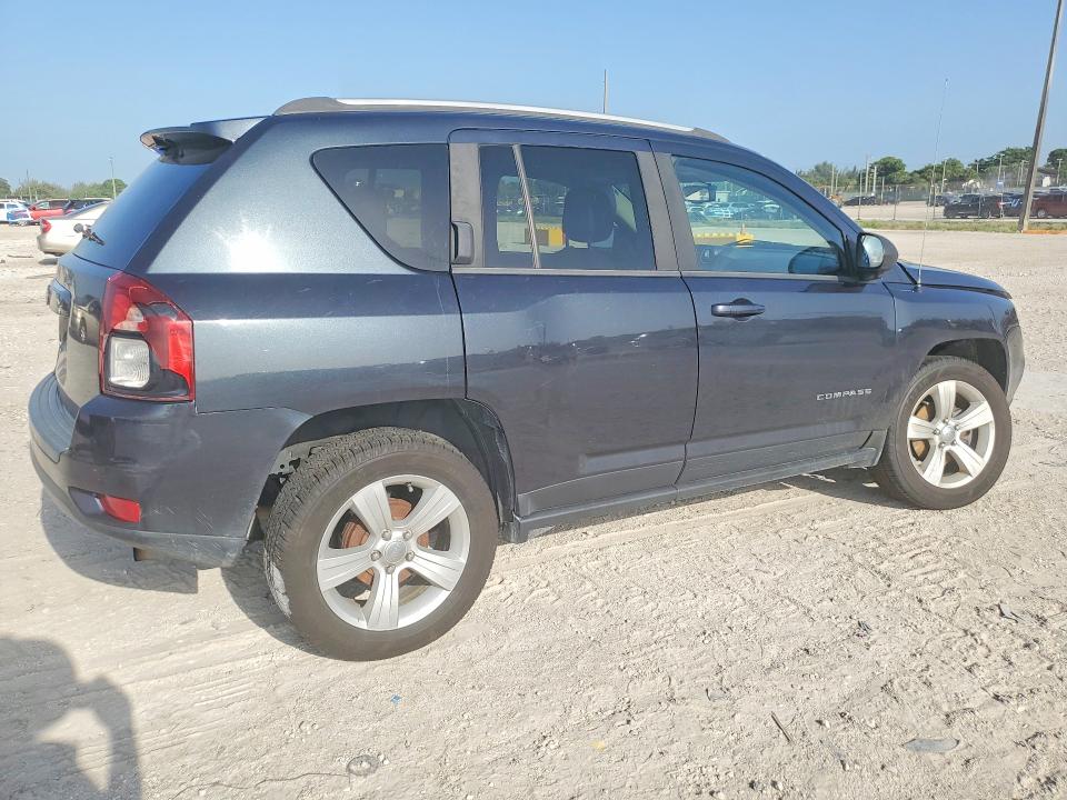 Photo 3 from auction – 2016 JEEP COMPASS with VIN 1C4NJCBA3GD560009