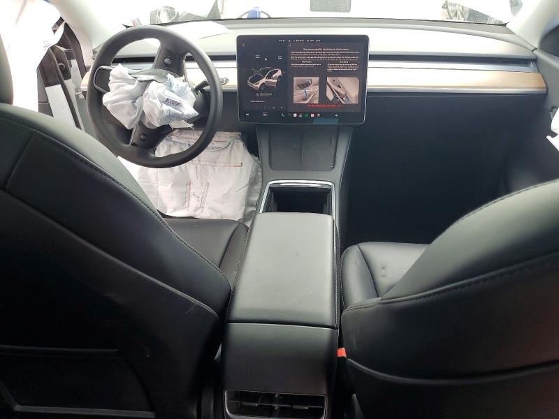 Photo 8 from auction – 2022 TESLA MODEL Y with VIN 7SAYGDEE0NF389938