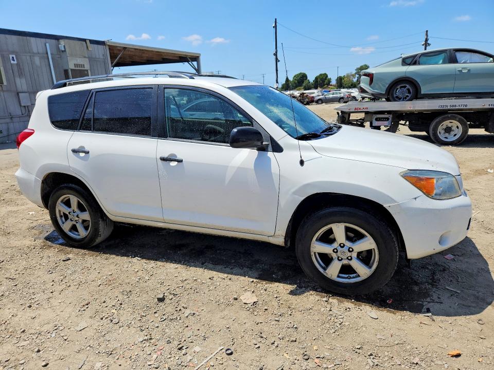 Photo 4 from auction – 2006 TOYOTA RAV4 with VIN JTMZD33V365010148