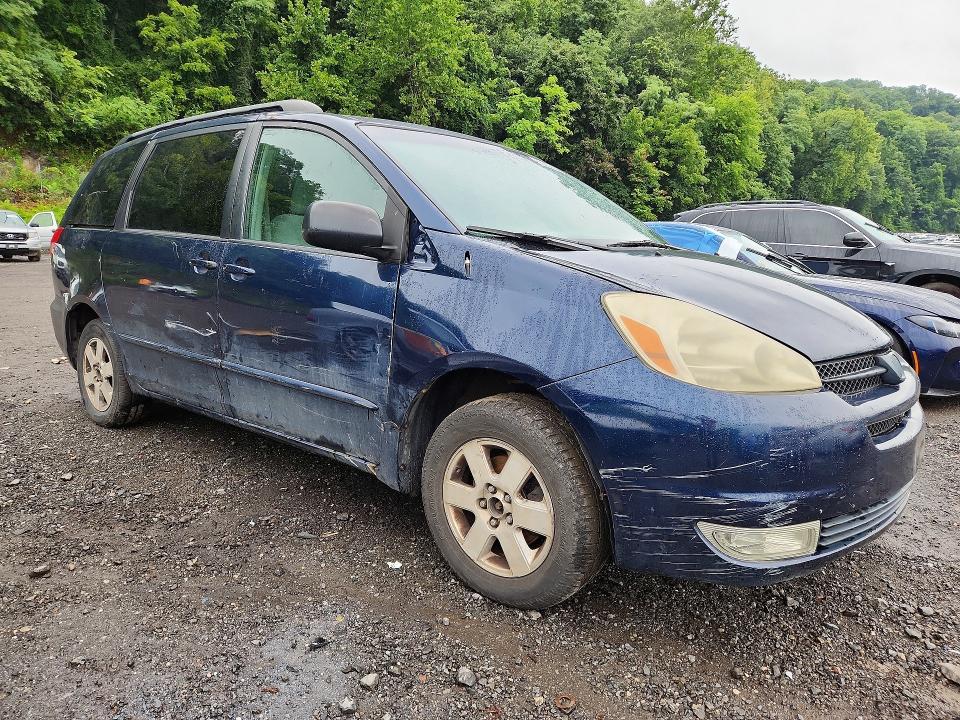 Photo 4 from auction – 2004 TOYOTA SIENNA with VIN 5TDZA23C44S033947