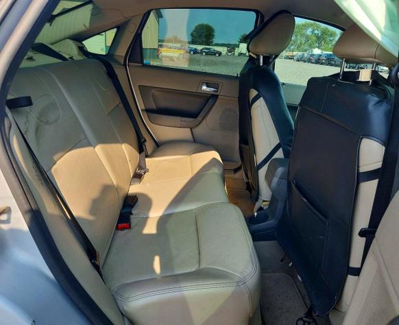 Photo 10 from auction – 2008 FORD FOCUS with VIN 1FAHP35N28W300643