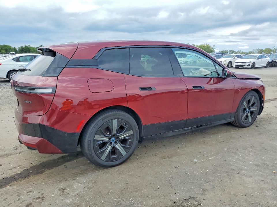 Photo 3 from auction – 2023 BMW IX with VIN WB523CF09PCL54175