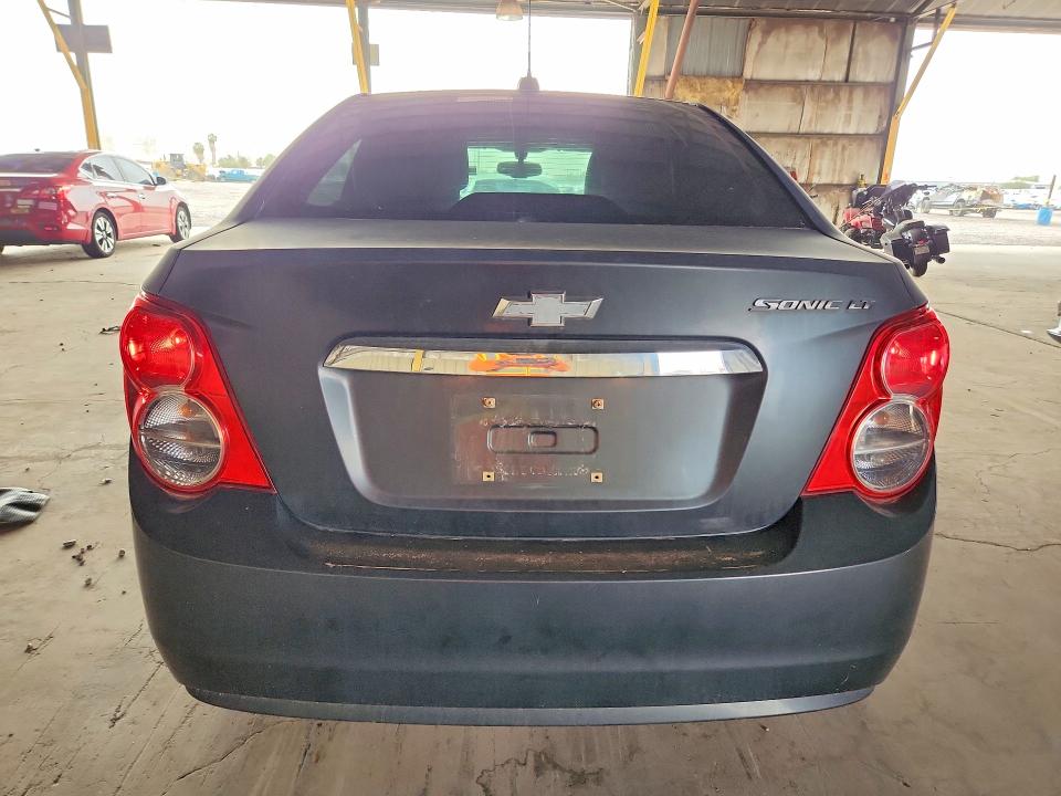 Photo 6 from auction – 2015 CHEVROLET SONIC with VIN 1G1JC5SH5F4101041