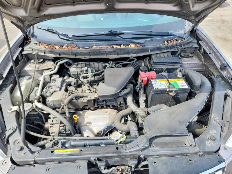 Photo 11 from auction – 2012 NISSAN ROGUE with VIN JN8AS5MT5CW303183