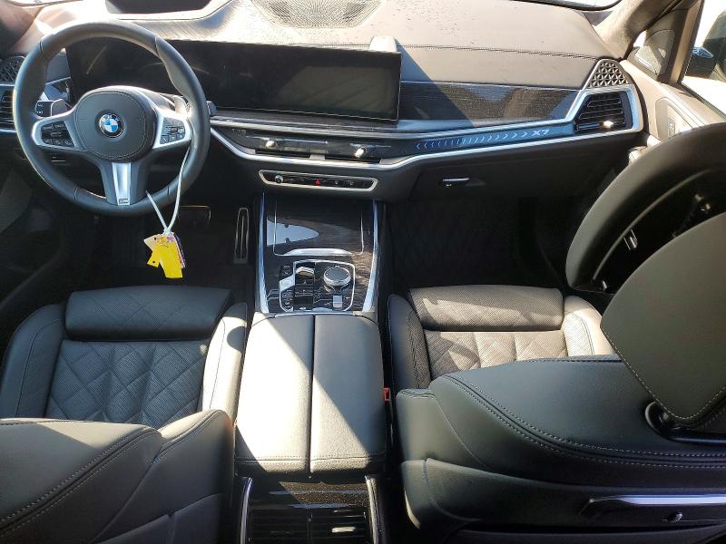 Photo 8 from auction – 2026 BMW X7 with VIN 5UX23EM00T9152754