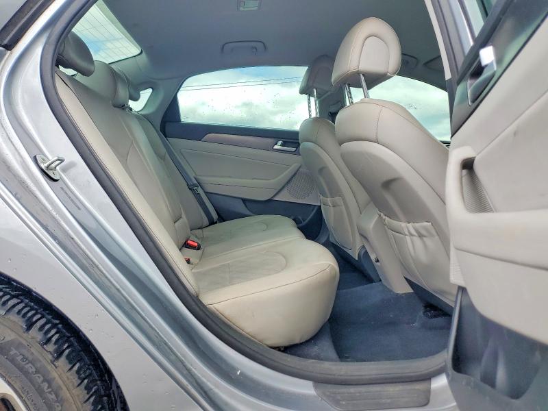 Photo 10 from auction – 2015 HYUNDAI SONATA with VIN 5NPE34AF0FH079219