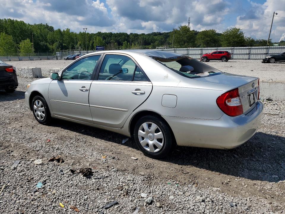Снимка 2 от търг – 2003 TOYOTA CAMRY с VIN 4T1BE32K93U147372