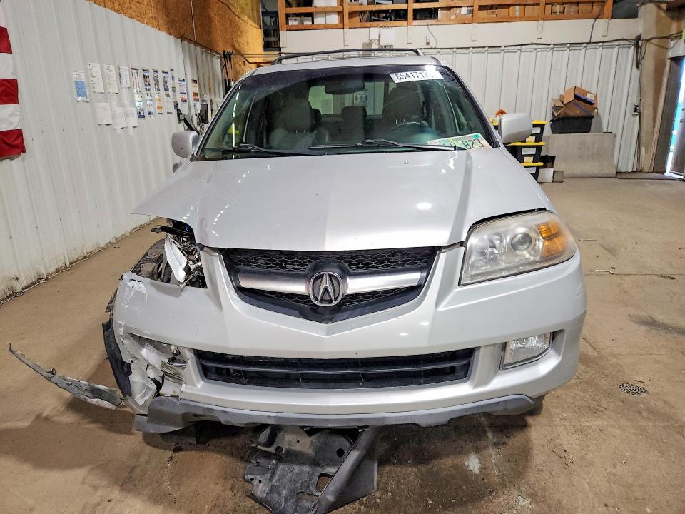 Photo 5 from auction – 2004 ACURA MDX with VIN 2HNYD18604H560182