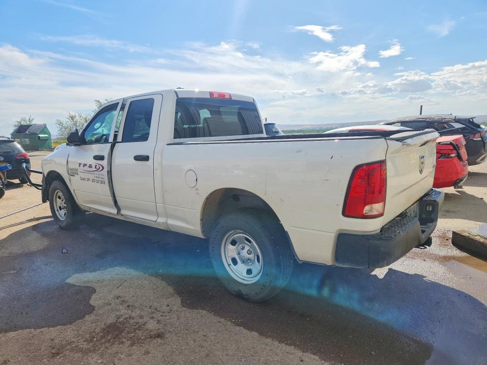 Снимка 2 от търг – 2022 RAM 1500 CLASSIC с VIN 1C6RR7FG3NS175159