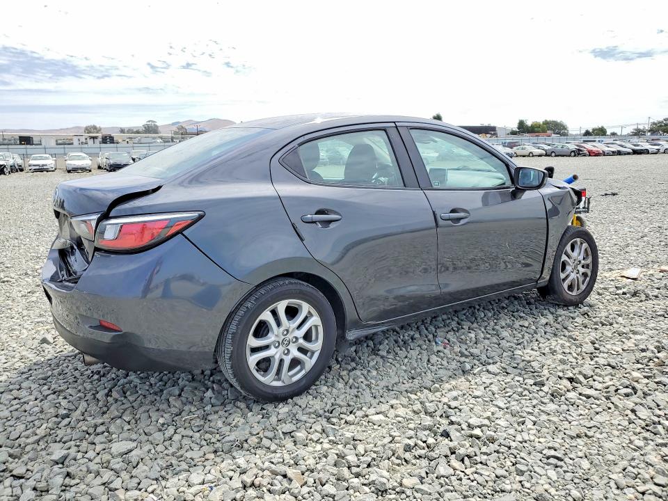 Photo 3 from auction – 2016 SCION IA with VIN 3MYDLBZV6GY139554