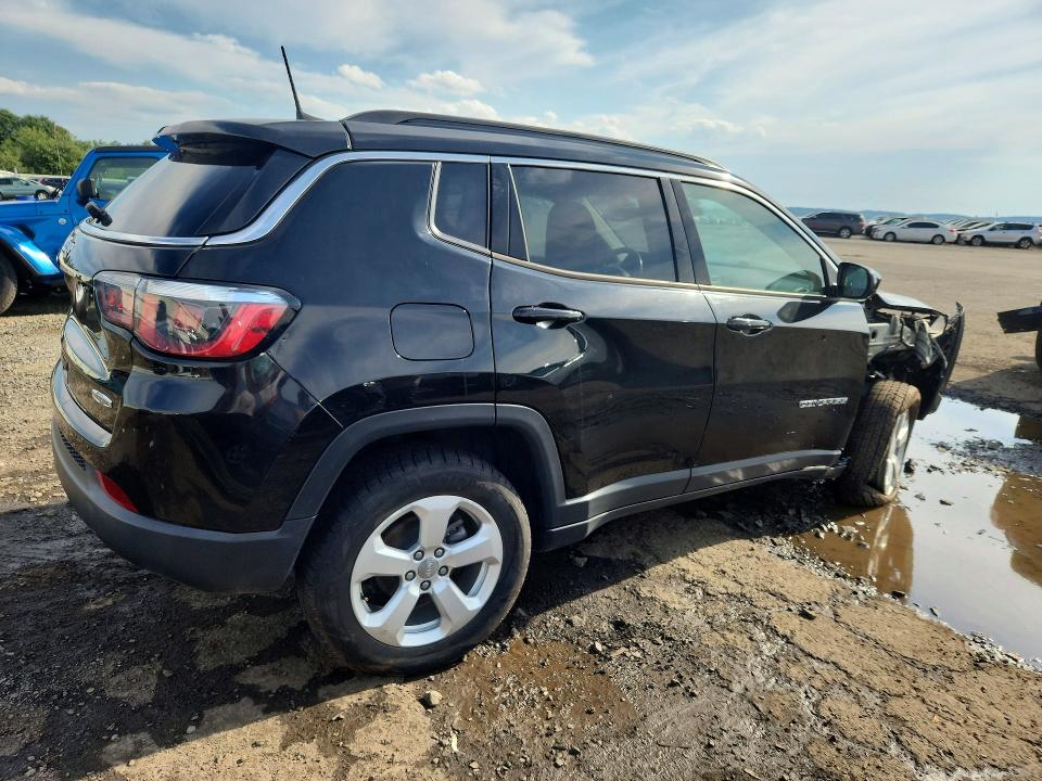 Photo 3 from auction – 2020 JEEP COMPASS with VIN 3C4NJDBB1LT124603