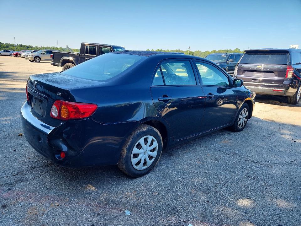 Photo 3 from auction – 2010 TOYOTA COROLLA with VIN JTDBU4EE1AJ077836