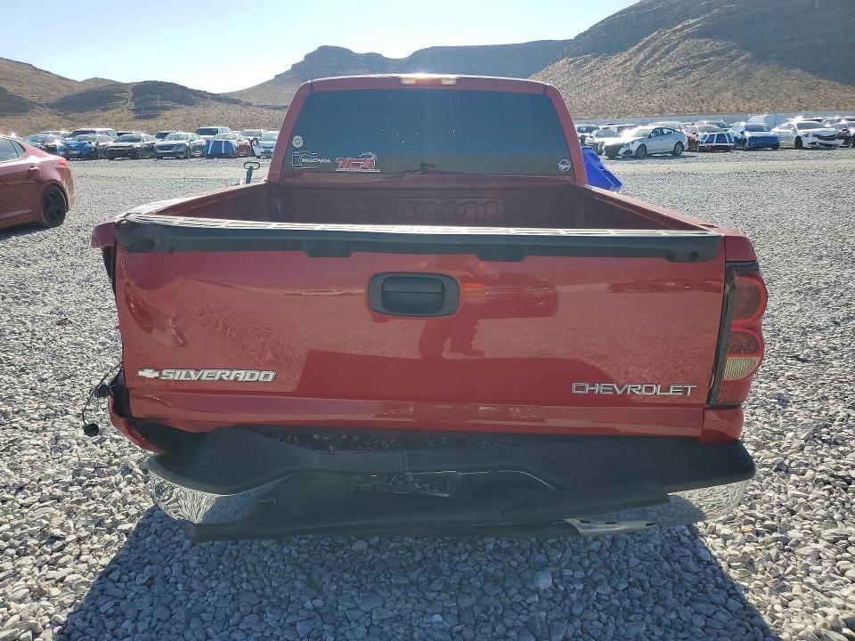 Photo 6 from auction – 2004 CHEVROLET SILVERADO with VIN 2GCEC19T441305365