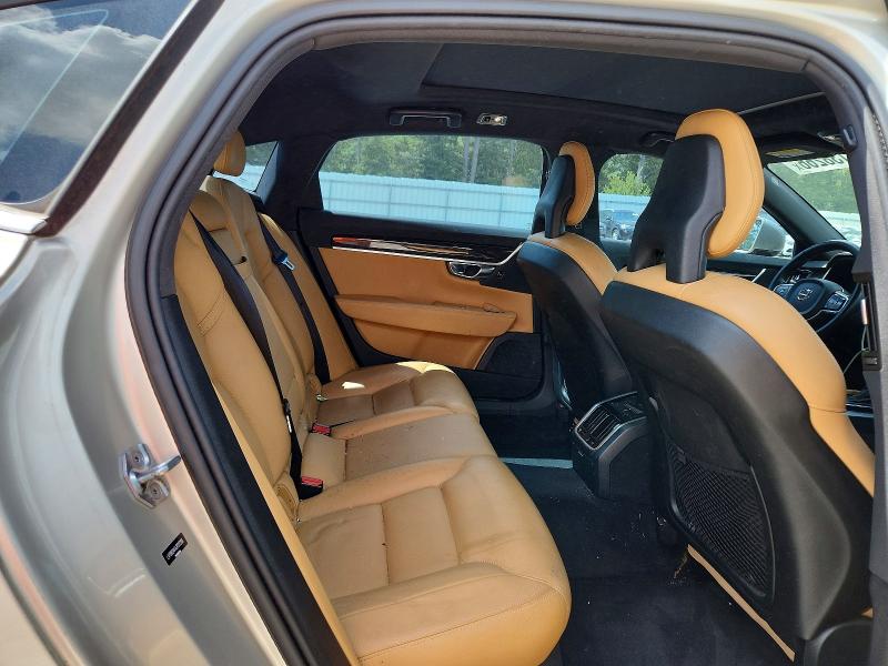 Photo 10 from auction – 2018 VOLVO S90 with VIN LVY982AK4JP017266